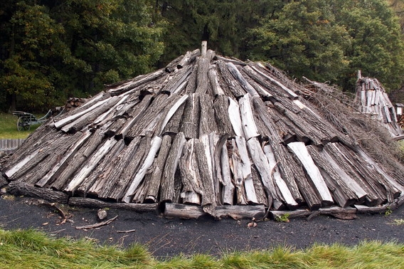 Uhlířský skanzen na Křivoklátsku.