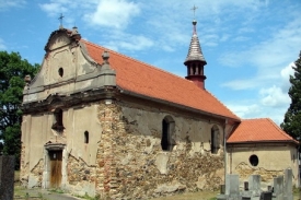 Hřbitovn&iacute; kaple sv. Roz&aacute;lie.