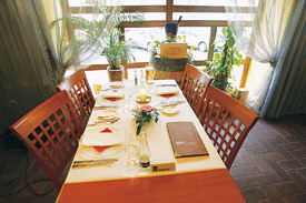 Interiér Resstaurantu Na Hradbách.