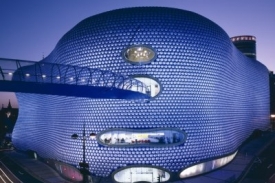 Selfridges od ateliéru Future Systems.