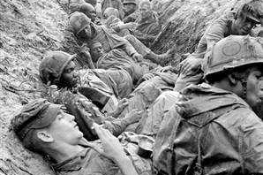 1968. Válka ve Vietnamu pokračuje. 1968. Válka ve Vietnamu pokračuje.
