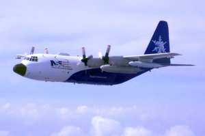 Kanaďané vyslali na záchrannou misi letoun C-130 Hercules.