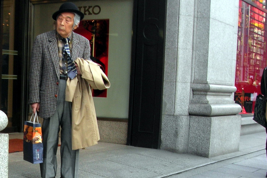 Dráha zločinu problémy stárnoucí populace v Japonsku problém neřeší. Dráha zločinu problémy stárnoucí populace v Japonsku problém neřeší.