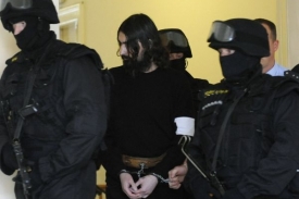 Timur Treťjakov si nakone odsedí "jen" 22 let.