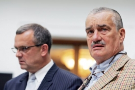 Předsedou strany bude pravděpodobně Karel Schwarzenberg (vpravo).