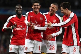 Radost hráčů Arsenalu v Lize mistrů. Vydrží jim i proti Chelsea?