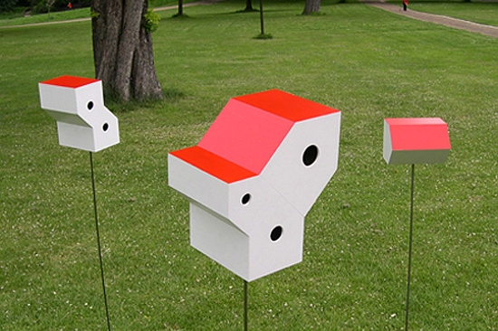 Set ptačích příbytků Birdland od designéra Rogera Arquera.
