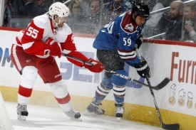Detroit poskočil na postupové místo do play off.