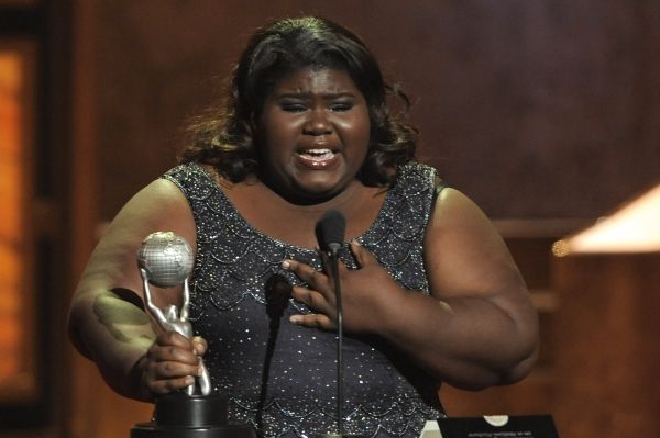 Neherečka Gabourey Sidibeová sbírá uznání za film Precious.