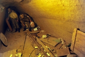 156 jeskyn&iacute; pr&yacute; sloužilo jako velitelstv&iacute; al-Kajdě a Talibanu.