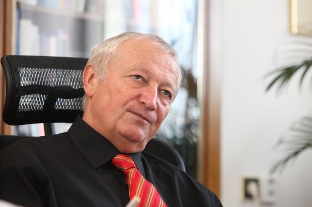 Ministerstvo financí se začalo zabývat evropskými dotacemi.