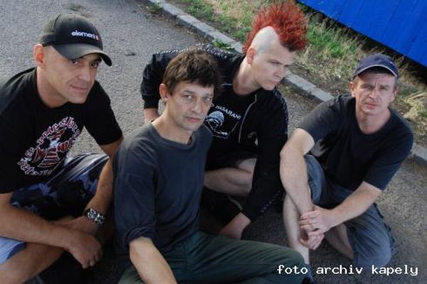 Strýček vzor 2010. V civilu ovšem Petra Stanka s čírem nepotkáte.