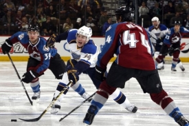 Hejduk vstřelil dva g&oacute;ly a jeho Colorado porazilo St. Louis 7:3.