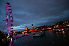 London Eye.