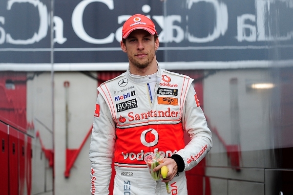 Jenson Button v barvách McLarenu.