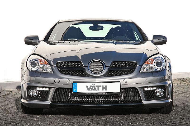 Väth V58 pohání osmiválec přeplňovaný kompresorem o výkonu 565 koní.