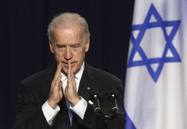 Biden jako &quot;prosebník&quot; v Izraeli.