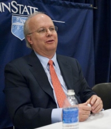B&yacute;val&yacute; poradce George W. Bushe Karl Rove.