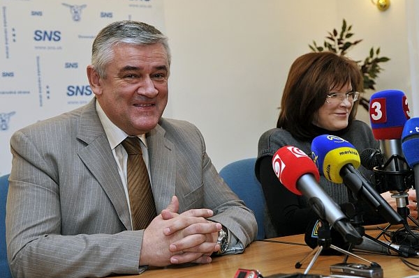 Předseda a místopředsedkyně SNS Ján Slota a Anna Belousová.