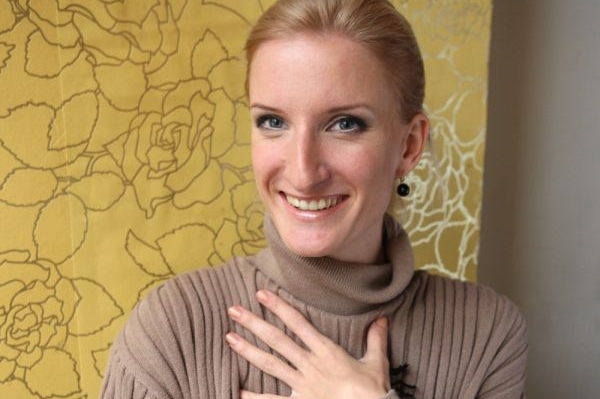 Moderátorka Adéla Banášová. 