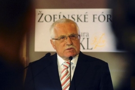 Hlavn&iacute; probl&eacute;m vid&iacute; Klaus v zadlužov&aacute;n&iacute; republiky.