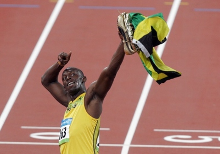 Usain Bolt se v Ostravě pokusí překonat světový rekord na 300 m. Usain Bolt se v Ostravě pokusí překonat světový rekord na 300 m.