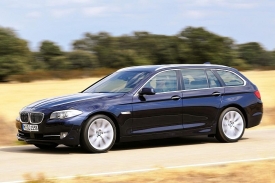 BMW 5 Touring bude zpoč&aacute;tku k dispozici se čtyřmi motory.