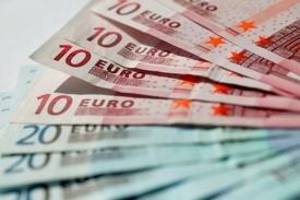 Chceme jednotn&yacute; minim&aacute;ln&iacute; plat v EU, volaj&iacute; Belgičan&eacute;.