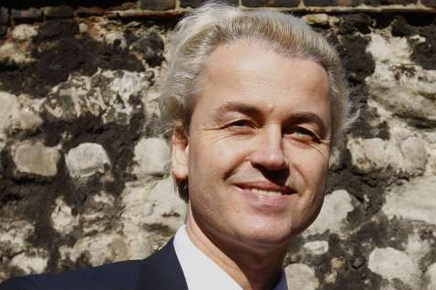 Prominentní kritik Islámu Wilders na návštěvě Británie.