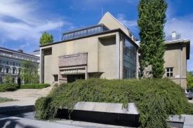 Dokument Důmění představí stoletou historii galerie.