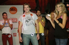 Josef Karas s Českou Miss 2009.