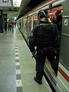 Pražský magistrát se rozhodl posílit bezpečnost v metru.