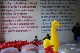Nafukovac&iacute; zv&iacute;řata Libu&scaron;e Niklov&eacute; zn&aacute; každ&yacute;.