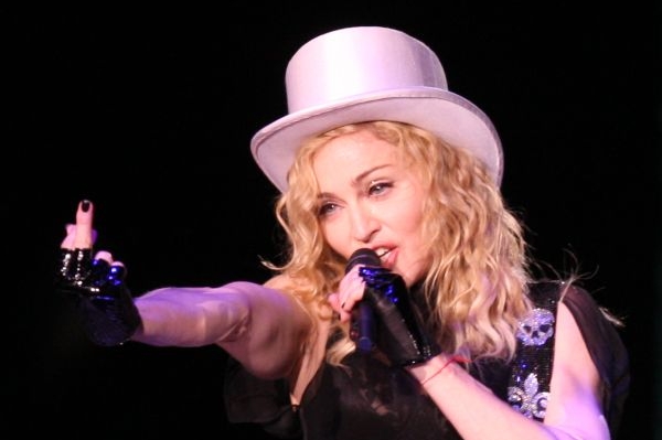 Madonna, královna popu, rozhlasu a televize. Madonna, královna popu, rozhlasu a televize.