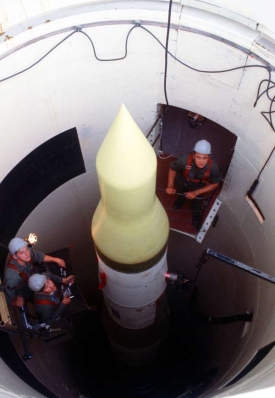 Střela Minutemann III. v silu na východě USA.