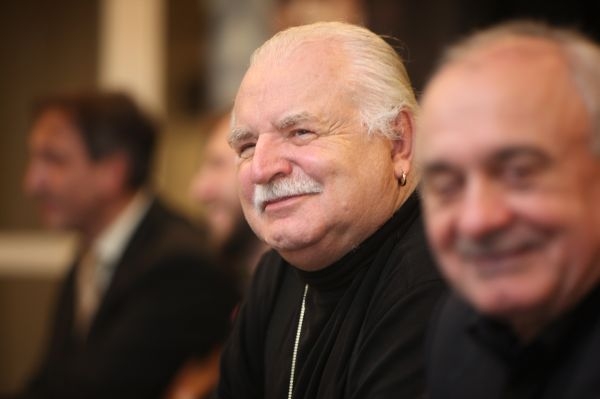 Milan Knížák.