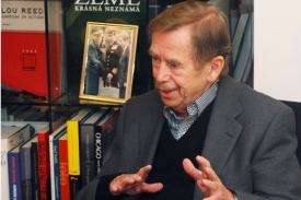 Bývalý prezident se vyjádřil k nové smlouvě o jaderných zbraních.