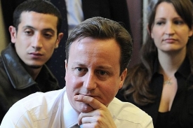 Vůdce britsk&yacute;ch konzervativců David Cameron.
