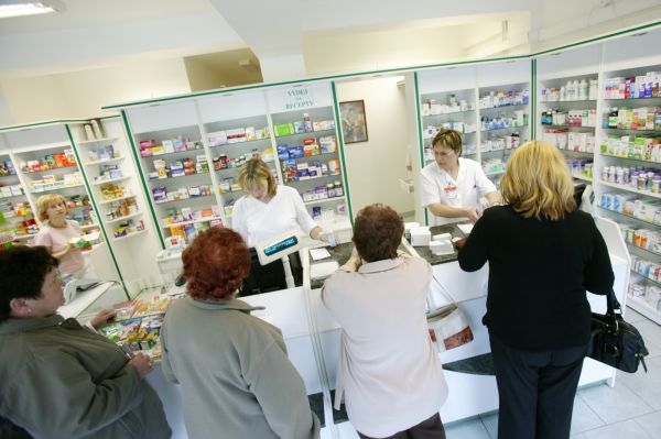 Domácnosti nejvíce platí za léčiva, prostředky a ambulantní péči.