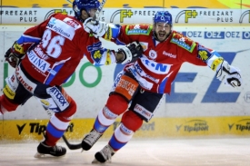 David Havíř (vpravo) už s Pardubicemi titul v roce 2005 získal.