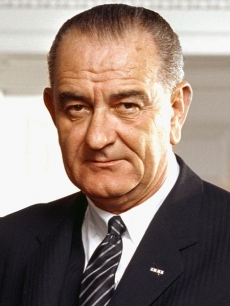 Prezident Lyndon B. Johnson nebral varov&aacute;n&iacute; CIA v&aacute;žně.