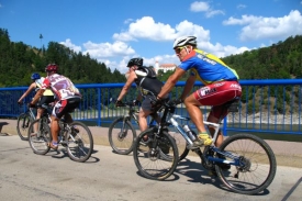 Výlet cyklistů.