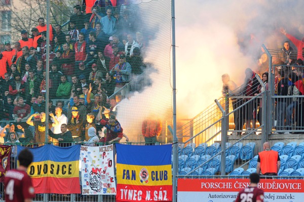 Ilustrační foto. Sparta byla potrestána za pyrotechniku v hledišti. Ilustrační foto. Sparta byla potrestána za pyrotechniku v hledišti.