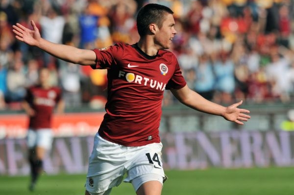 Václav Kadlec, jediný střelec zápasu. 