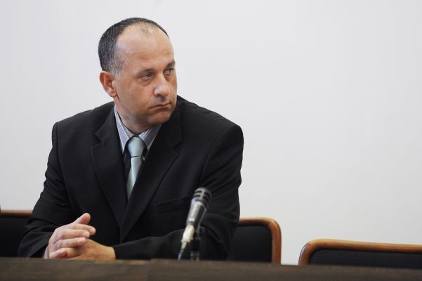 Expolicista Suchánek dostal podmínku. 