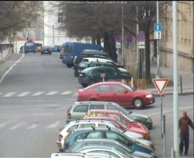 Druhý útočník na záběru z městské kamery.