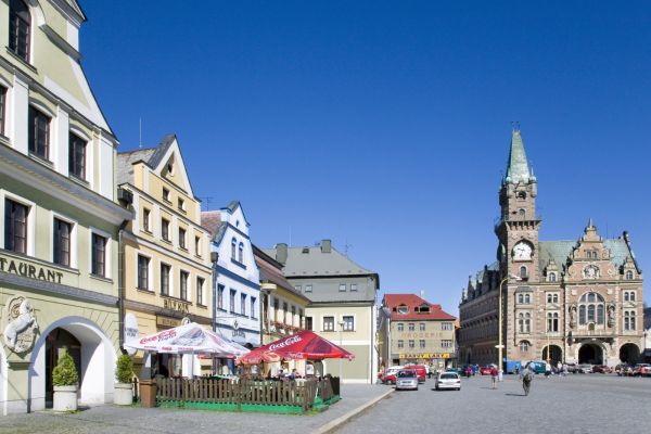 Rekonstrukce náměstí odkryla památky z předchozích staletí.