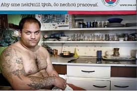 Předvolební billboard Slovenské národní strany vyvolal kontroverze.