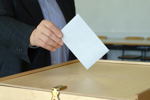 O křeslo polského prezidenta bude zřejmě bojovat deset kandidátů.