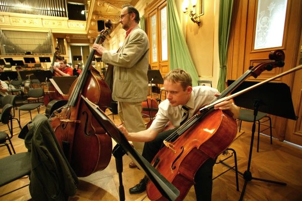 Filharmonici zrušili svůj koncert pro abonenty.
